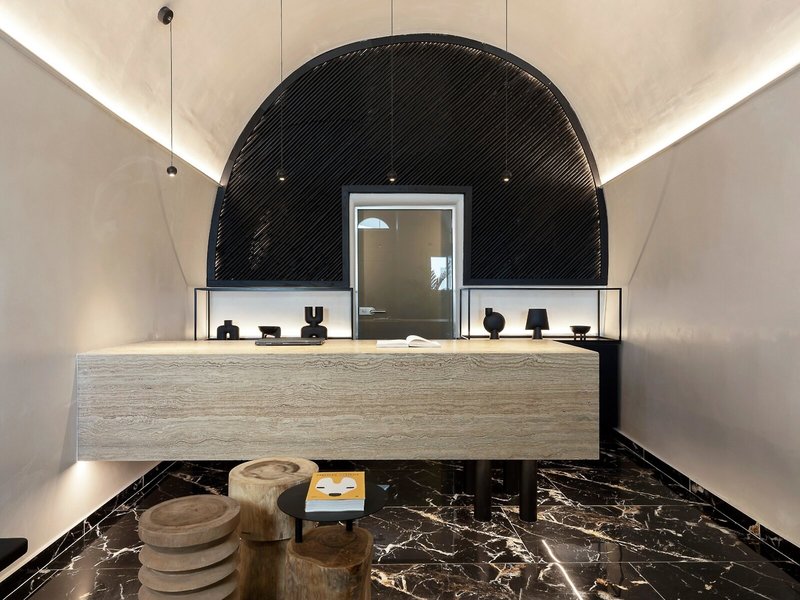 Hom Santorini 21