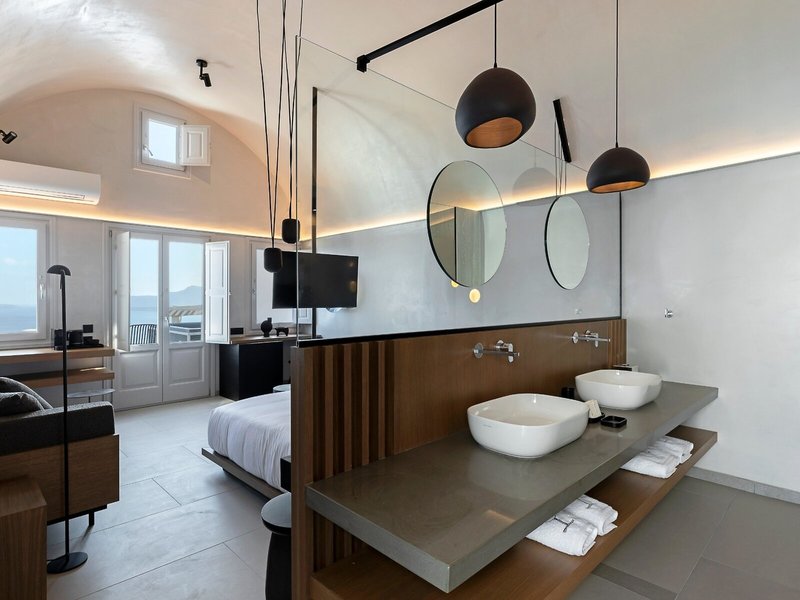 Hom Santorini 40