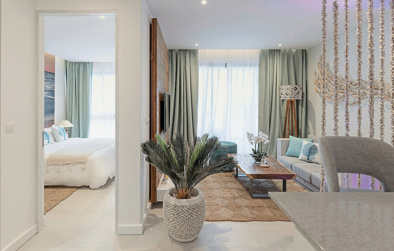 Aqua Boutique Hotel 4