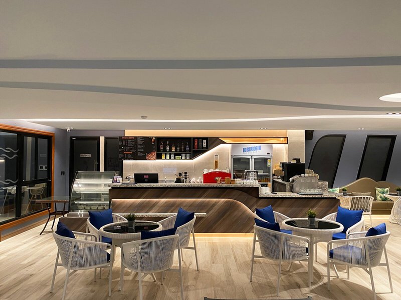 The Oceanic Sportel 7