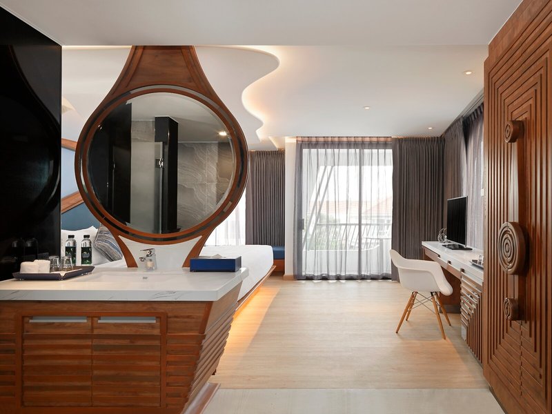 The Oceanic Sportel 21