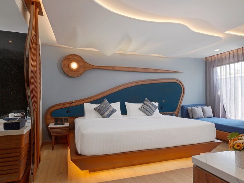 The Oceanic Sportel 22