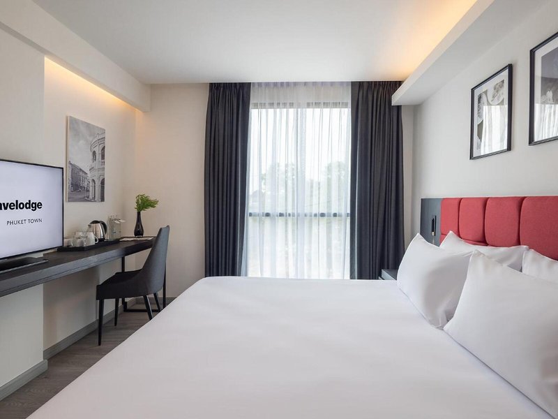 Travelodge Phuket Town 14
