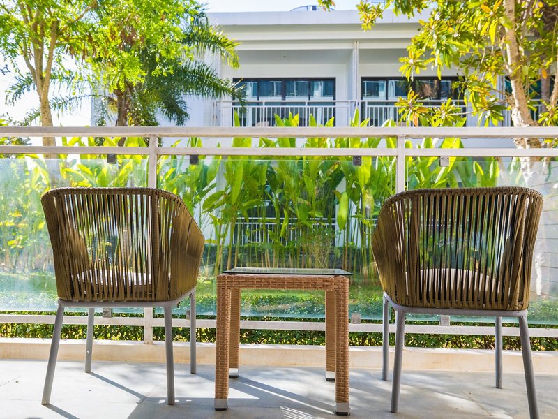 Royal Yao Yai Island Beach Resort 5