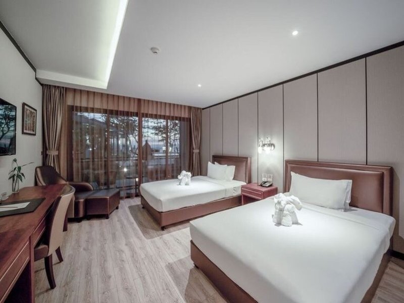 Royal Yao Yai Island Beach Resort 42