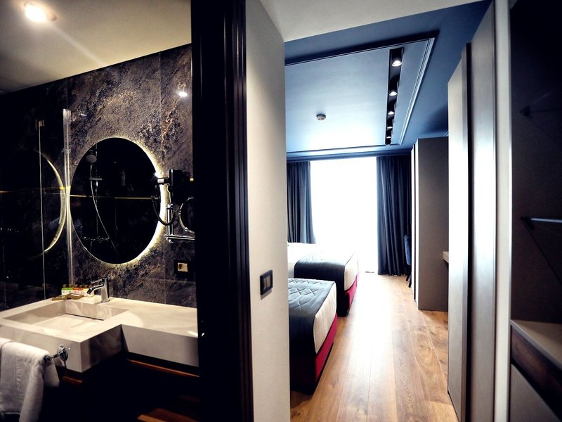 Premium Luxury Finese 29