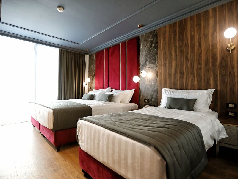 Premium Luxury Finese 39