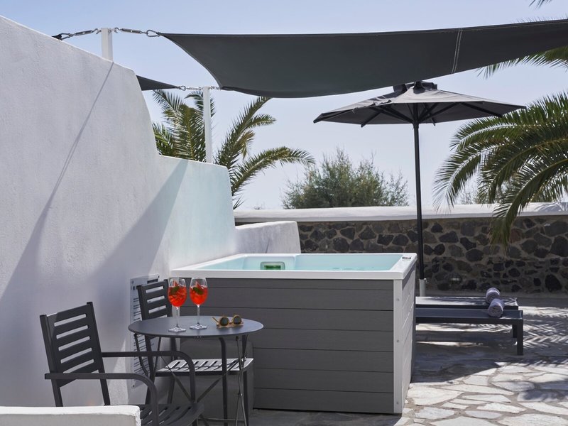 Mr & Mrs White Oia - Santorini 16