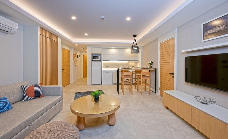 A Suite Side 8