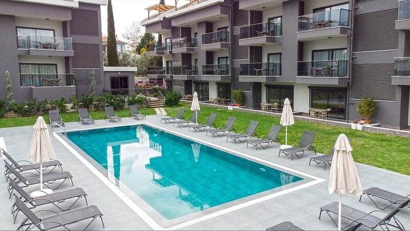 A Suite Side 19