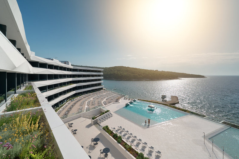 Grand Hotel View 1
