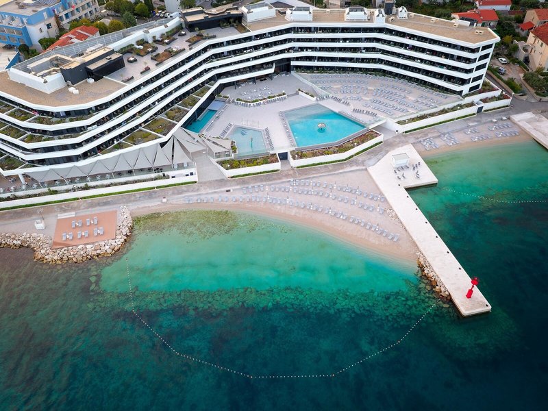 Grand Hotel View 1