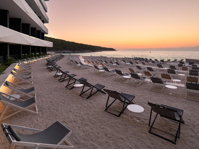 Grand Hotel View 5