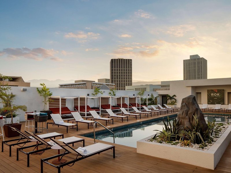 Rok Hotel Kingston Tapestry Collection By Hilton 10