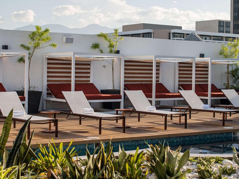 Rok Hotel Kingston Tapestry Collection By Hilton 20