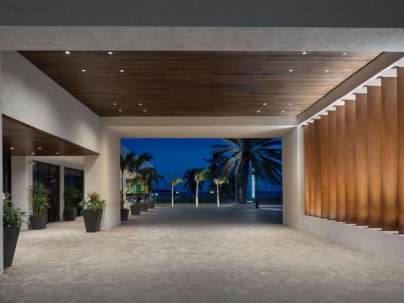 Rok Hotel Kingston Tapestry Collection By Hilton 28