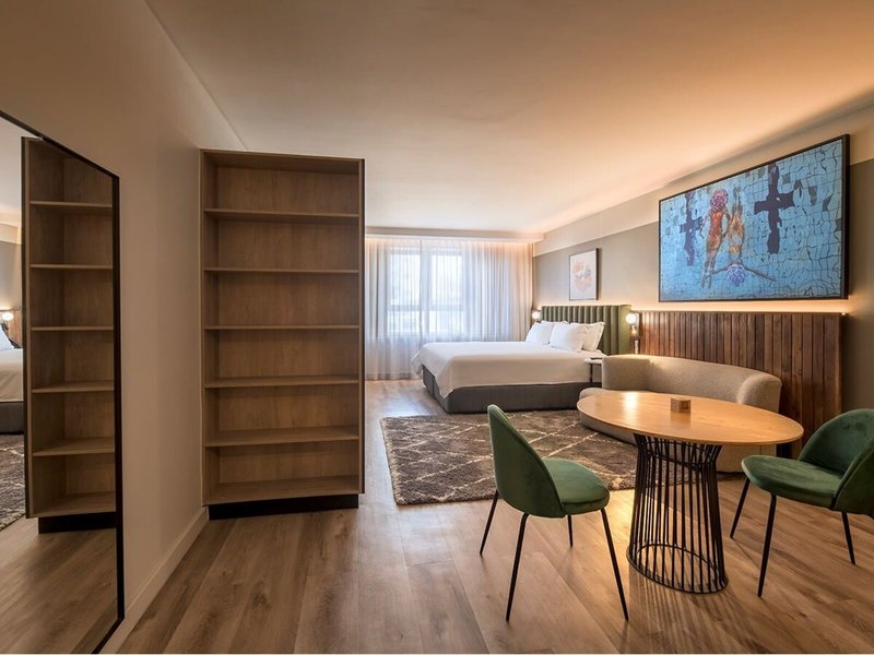 The Rockefeller 31