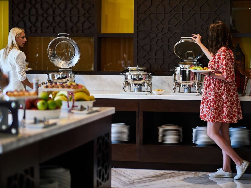 Carlton Dubai Creek Hotel 10