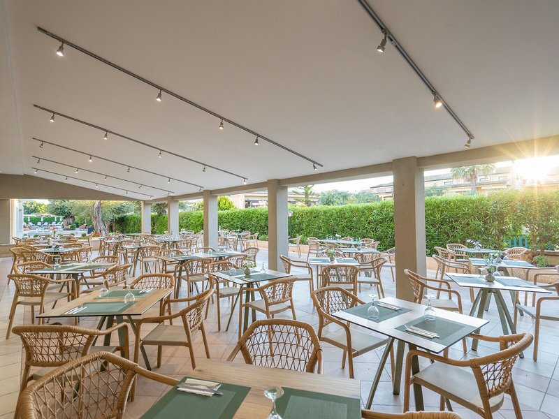 Cnic Gemini Hotel 19