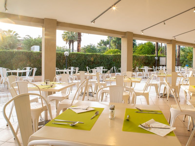 Cnic Gemini Hotel 23