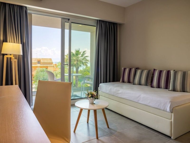 Cnic Gemini Hotel 27