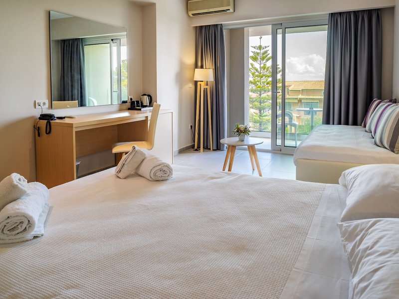 Cnic Gemini Hotel 36