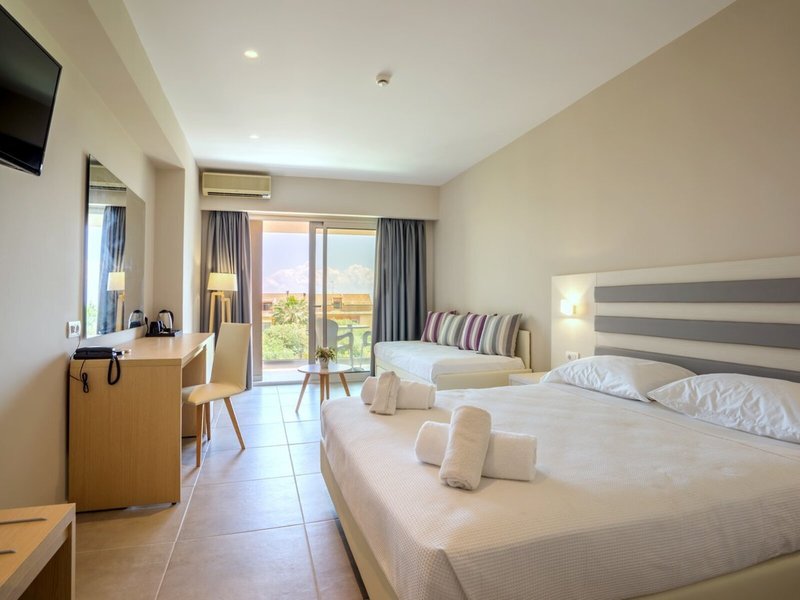 Cnic Gemini Hotel 38