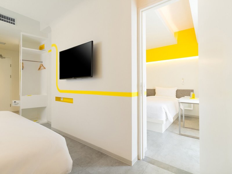 YELLO Hotel Kuta Beachwalk Bali 16