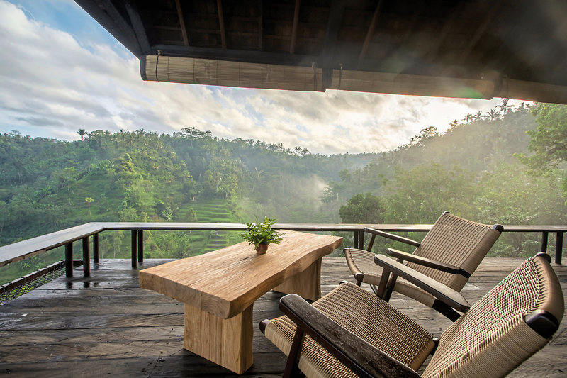 Buahan, A Banyan Tree Escape 15