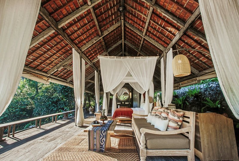 Buahan, A Banyan Tree Escape 19