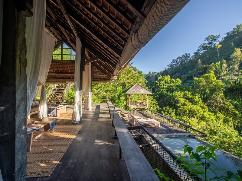 Buahan, A Banyan Tree Escape 24