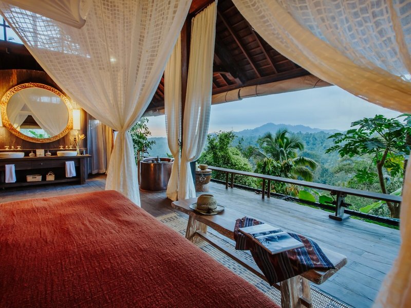 Buahan, A Banyan Tree Escape 29
