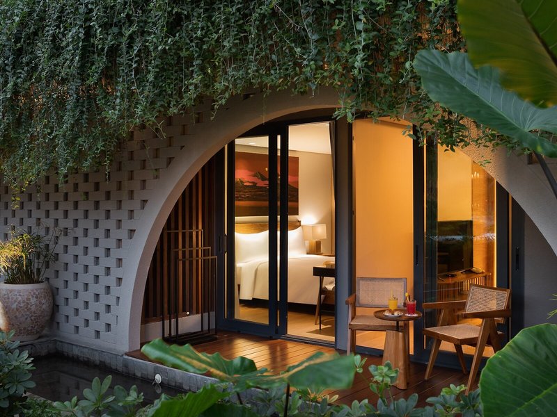 Beachwalk Residence 25