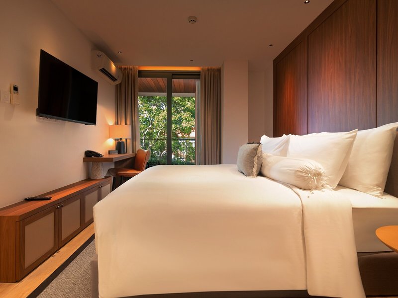 Beachwalk Residence 26