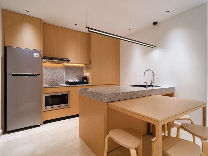 Beachwalk Residence 32