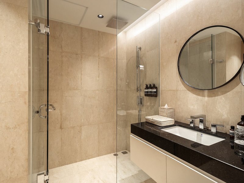 Beachwalk Residence 33