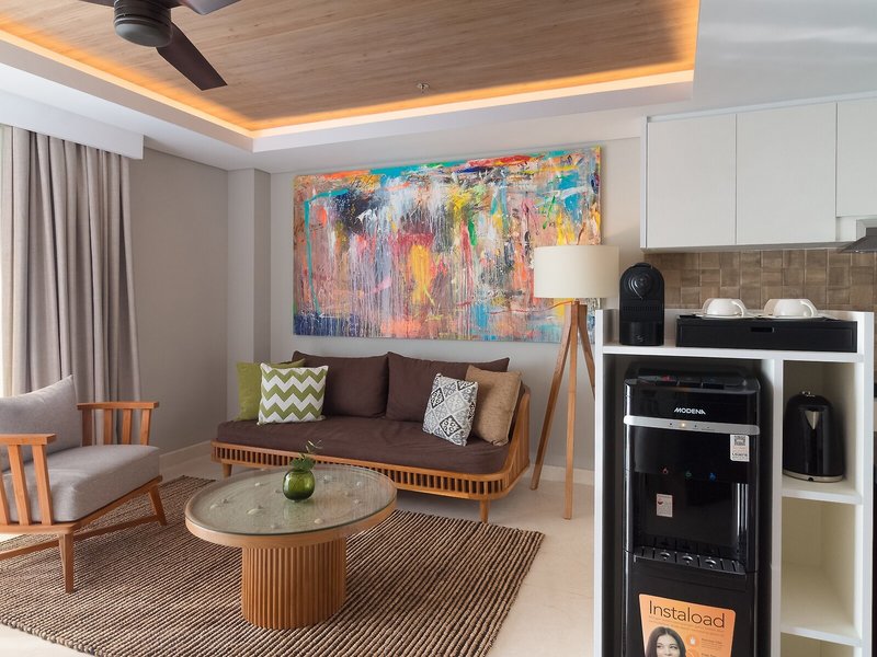 Beachwalk Residence 42