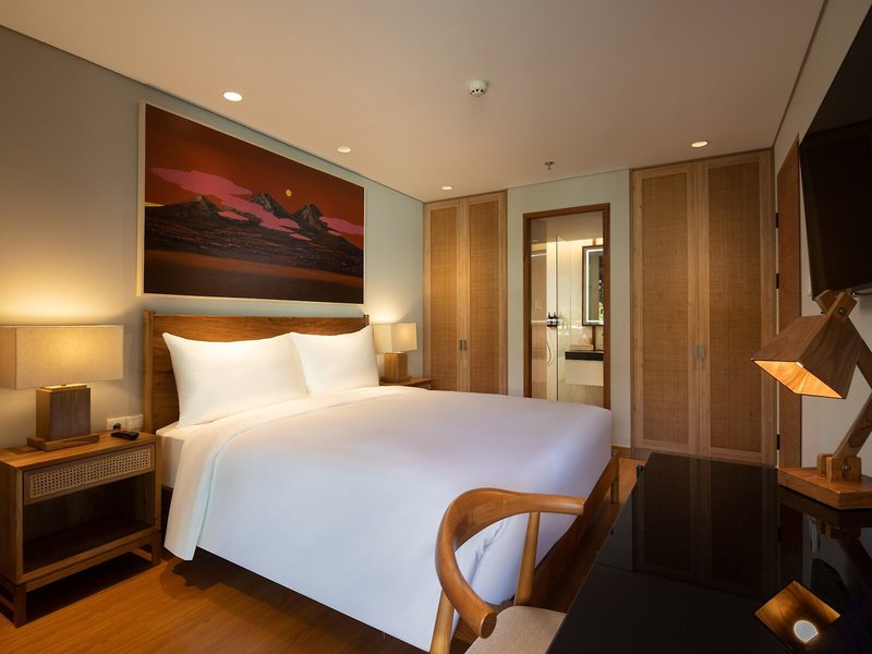 Beachwalk Residence 45