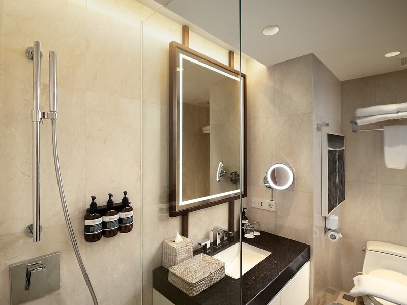 Beachwalk Residence 47