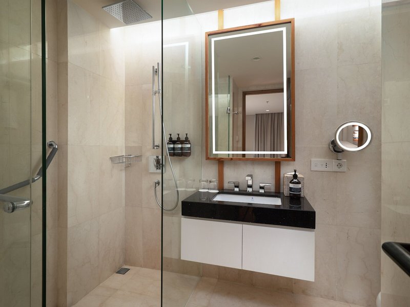 Beachwalk Residence 50