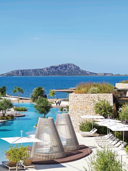 W Costa Navarino 12
