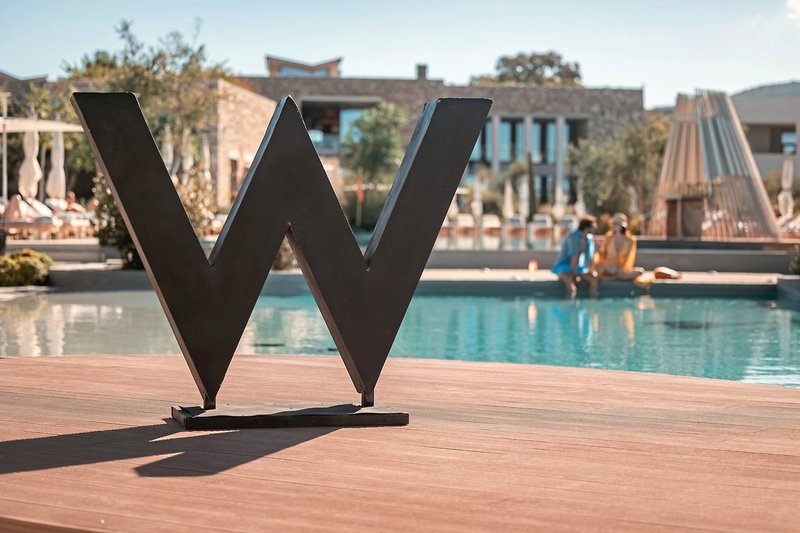 W Costa Navarino 15