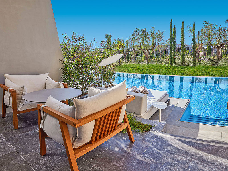 W Costa Navarino 17