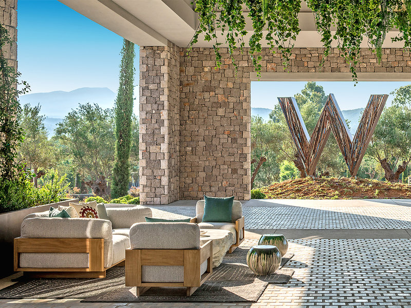 W Costa Navarino 20