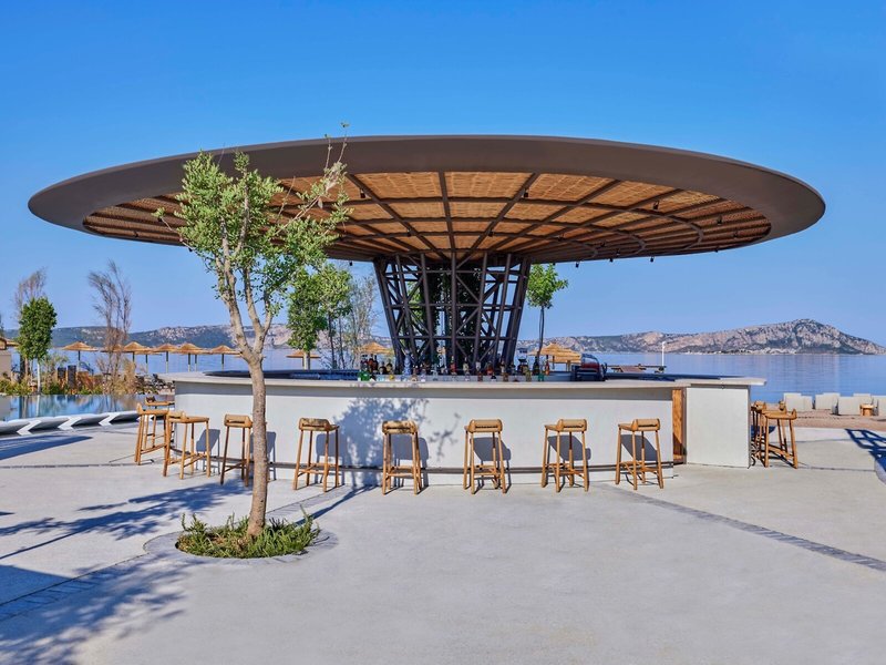 W Costa Navarino 17