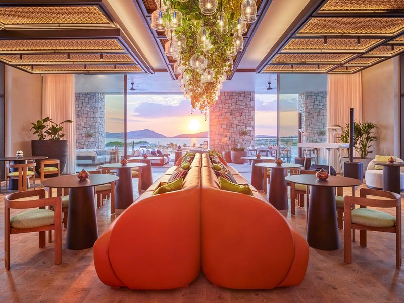 W Costa Navarino 27