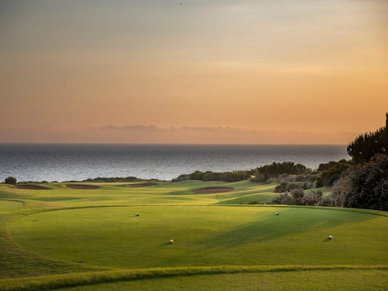 W Costa Navarino 42