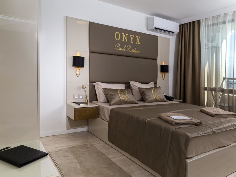 Onyx Beach Residence 4 - Room Example