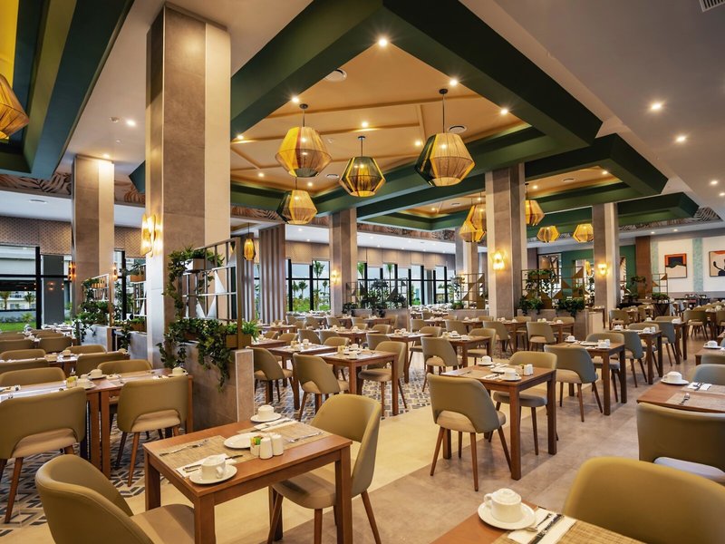 Hotel Riu Latino 8