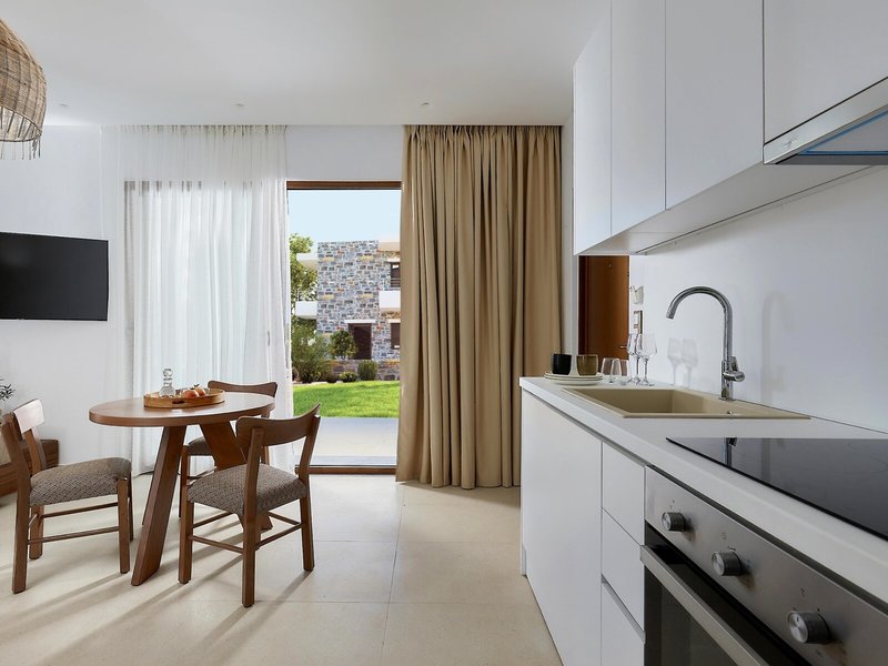 Volta Suites and Villas 12